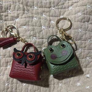 Cute Owl and Frog Keychain Set
